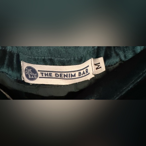 THE DENIM BAR Green with Envy Pants Like New, Size M - Picture 2 of 2